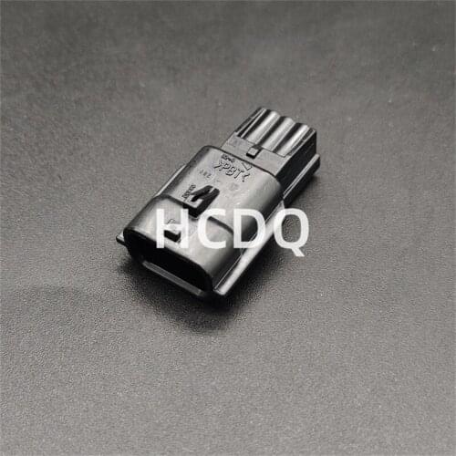 The original 3PIN 7282-8852-30 automobile connector plug shell and terminal are supplied from stock