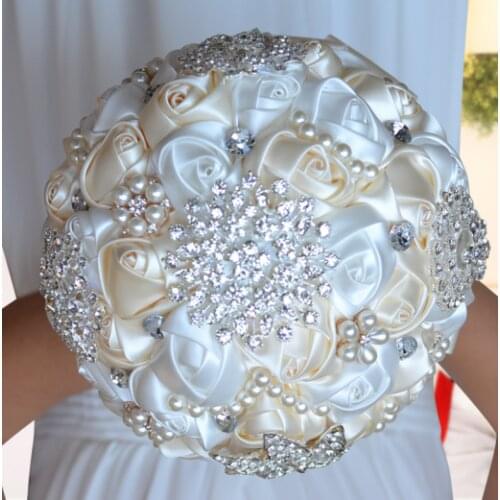 Beautiful Bride Hand Flowers with Beads Wedding Accessories Bridal Bouquet Wedding Bouquets