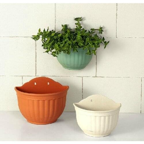 Pocketgarden Plain Color Round Plastic Hanging Planter Flower Pot With Metal Chain For Home and Garden Indoor Plant p007
