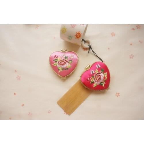 Chinese Style SUZHOU Classical Silk Makeup Mirror Specialties Of CHINA China Travel Gifts To Friends