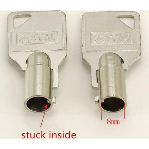 B035 A card with hollow plum blossom blank key