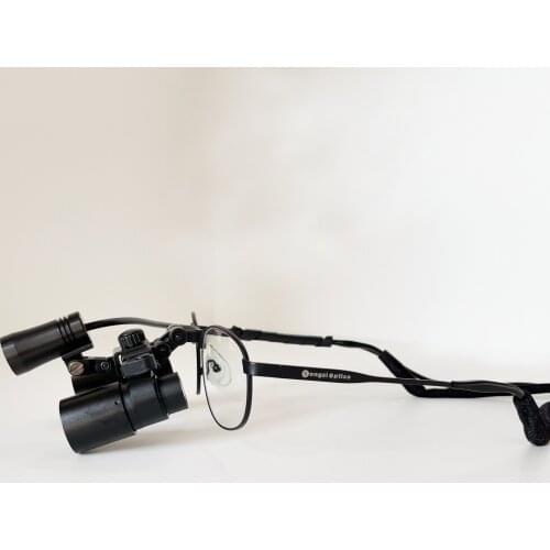 4X Titanium Frames Binocular Dental Surgical Loupes Max 90,000 Lux@20cm Distance SZ-6 Surgical Headlight