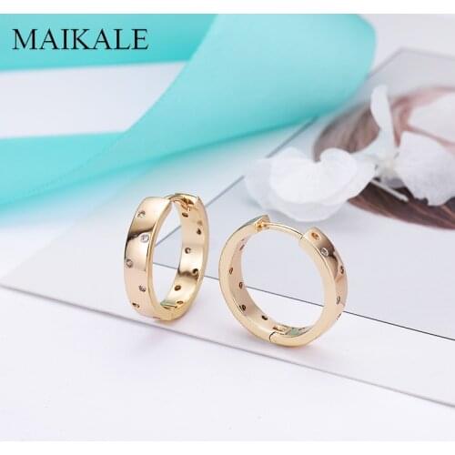 MAIKALE Trendy Gold Silver Color Small Stud Earrings Inlay Cubic Zirconia Simple Round Circle Earrings for women Jewelry Gifts