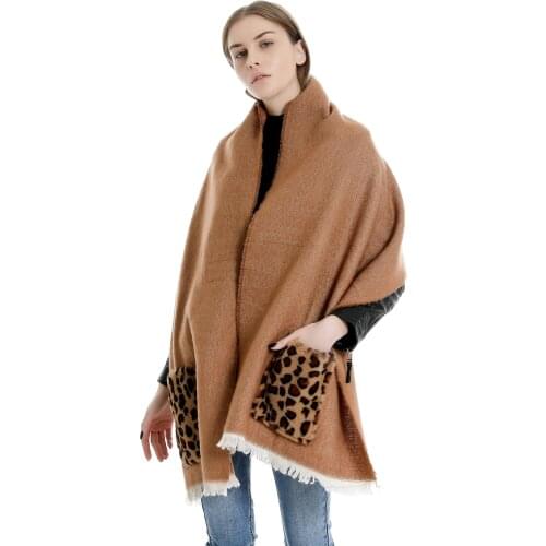 2020 Winter Womens Poncho Cape Cardigan Wrap Thicken Warm Cashmere Scarf With Pocket Pashmina Foulard Femme Leopard Print Shawl