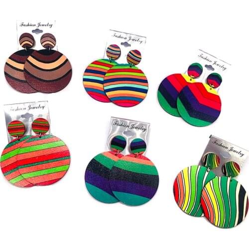 Free shipping! Newest African Printing Round Stud Wooden Earrings can mixed colors