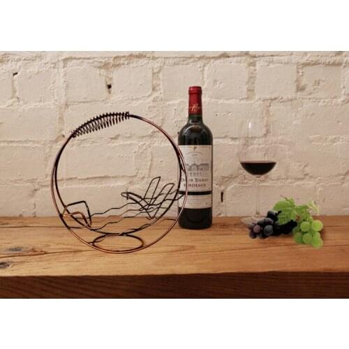 1PC Iron Platig Wine Racks Carriage Wine Holder Wine Bottles Decor Display Shelf Rack Home Kitchen Bar Accessories EKI 2055