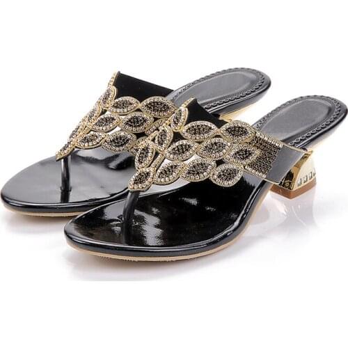 Women Summer Thick High Heel Slippers Rhinestone Hollow Flip-flops Horse Shoes Heel Slippers 4.5cm High Heel Heel Slippers