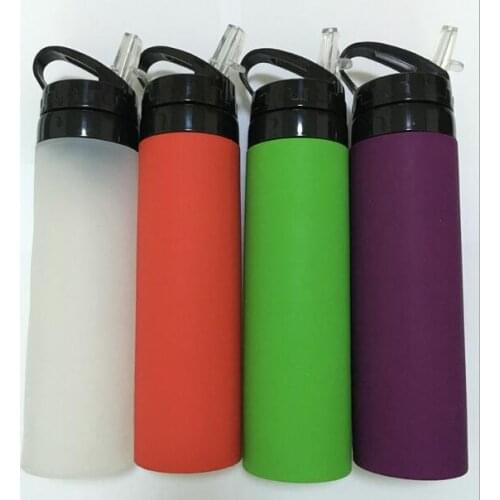 Selling Food grade silicone kettle Folding sports bottle Outdoor travel bottle 600ML
