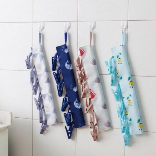 Travel Essentials Bathroom Racks Cloth Hanger Clothespin Travel Portable Folding Cloth Socks Drying Hanger with 6 Clips LX2197