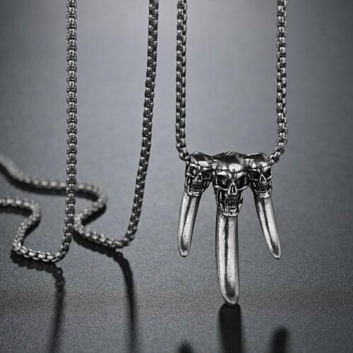 Vintage Skull Necklace Metal Magpie Gothic Gift Halloween Skull Necklace Gothic Pirate Skull Jewelry Long tooth Pendant