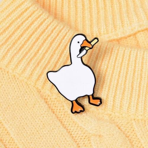 Fun game goose Brooches cartoon cute enamel white goose Badge Lapel backpack decorative pins jewelry Gifts for friends