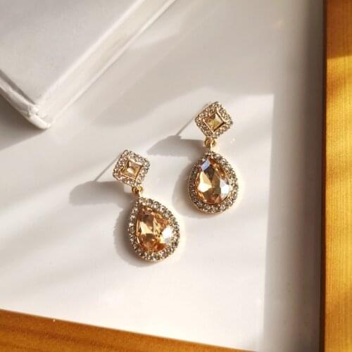 Korean Simple Champagne Water Drop Crystal Stone Clip on Earrings Luxury Retro Shinny Rhinestone Clip Earrings No Piercing