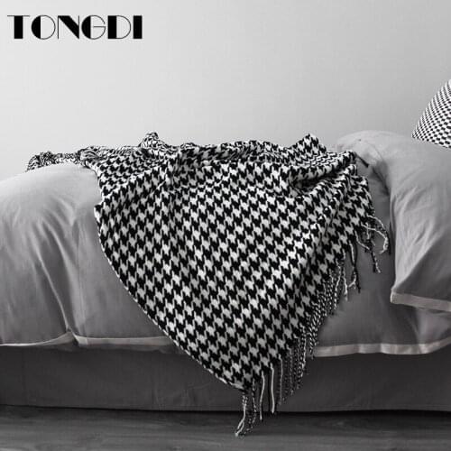 TONGDI Soft Warm Lace Fringed Knitting Wool Thin Throw Blanket Pretty Gift Luxury Decor For Girl All Season Handmade Sleeping