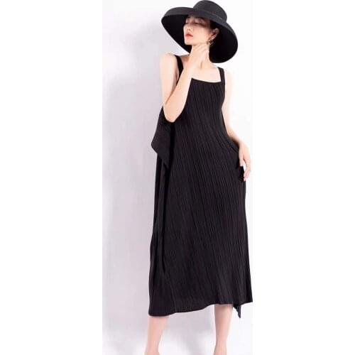 HOT SELLING Miyake sleeveless fold irregular solid square collar Sling dress IN STOCK