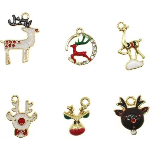 10pcs Christmas series of Christmas elk Charms deer Pendants Enamel Bracelet Party Decoration Tree Hanging DIY Jewelry XL655