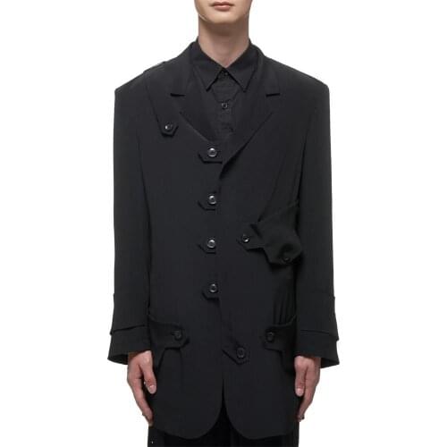 Deconstructed buttoned casual blazer knight uniform suit