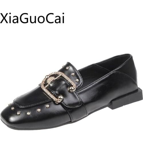 Fashion Rivet Women Casual Flat Shoes 2019 Spring New British Flat Casual Shoes Ins Retro One Pedal Flat Loafers