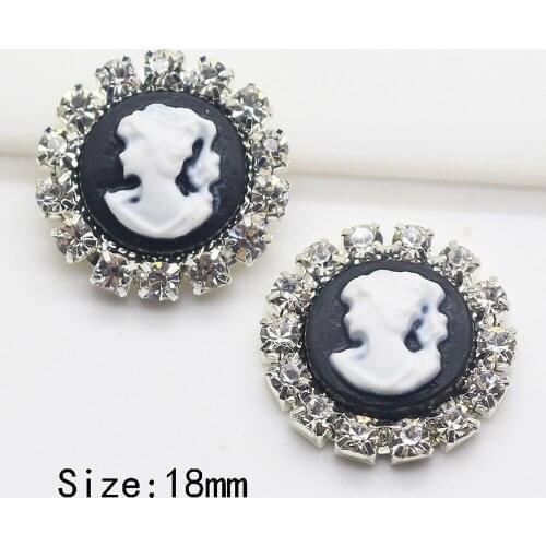 Hot sale 10Pc 18MM round Beauty image Buttons shiny Rhinestone button metal 2017 DIY wedding decoration Sewing children clothing