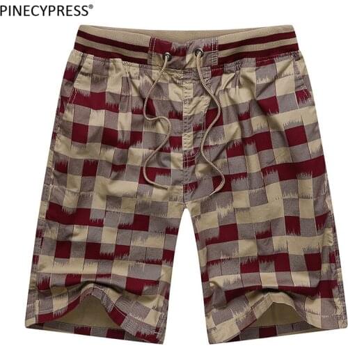 100% Cotton Quality Man Shorts Fashion Plaid Pocket Loose Male Red Young Summer Beach Checked Straight Casual Men Short Pants