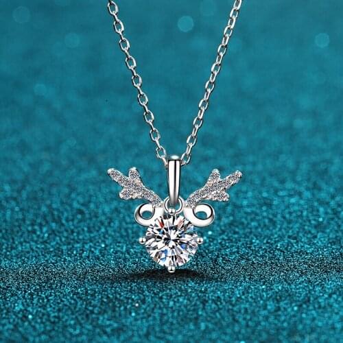 Passed Diamond Test Perfect Cut Moissanite Necklace 0.8ct Deer Shape Pendant Necklaces Fashion Birthday Party Party Fashion Gift