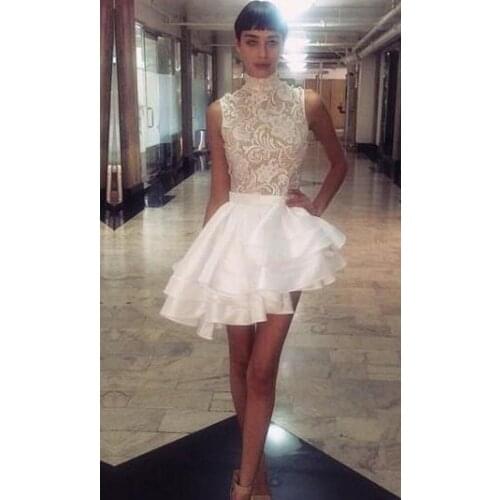 2020 Short Cocktail Dresses High Neck Lace Satin Cocktail Party Gowns Tiers Ruffles Asymmetrical Mini Prom Celebrity Gowns