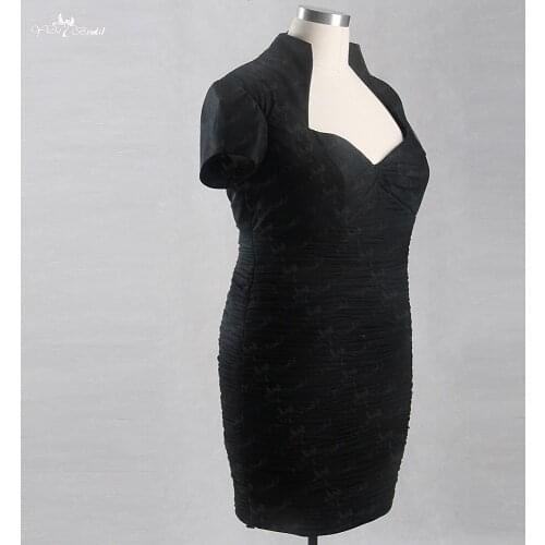 RSW846 Queen Anne Neckline Black Vestidos Plus Size Short Prom Dress
