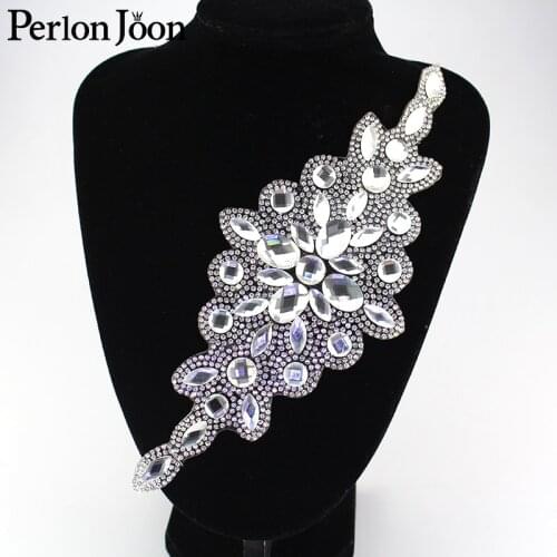1pcs large Prismatic rhinestone crystal glass applique hot fix decoration accessories on wedding dress bags TR081