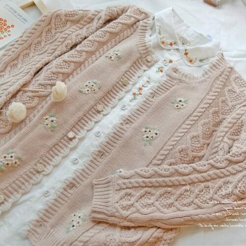 Autumn Women Knitted Sweater Prairie Chic Fresh Cardigan Vintage Cable Knit Ladies Sweat Handmade Flowers Loose Cute Outwear