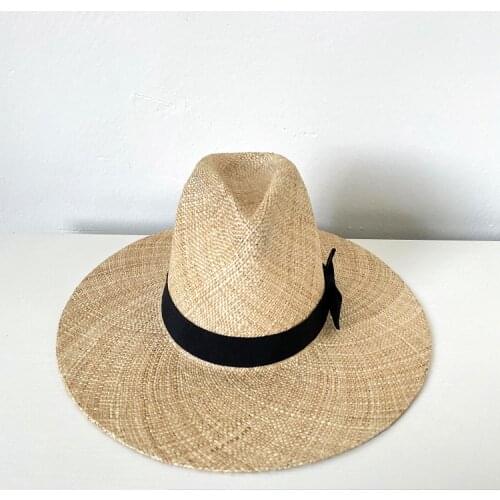 202104-junxian-5071 new summer handmade Natural treasure grass high top solid leisure lady fedoras cap women panama jazz hat
