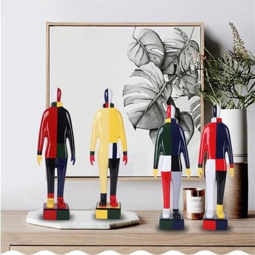 [HHT] European Malevich Characters Sculpture Desktop Ornaments Resin Crafts Fashion Creative Home Decoration Figure Statue Gifts