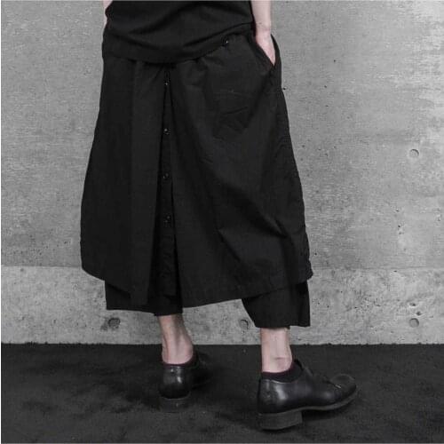 Lace-up Deconstructed double layer cropped trousers comfortable structure trousers dark designer mens culottes