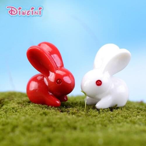 Red and White Rabbit Cartoon Forest Animal Mini Model Kawaii Toy Figurine Plant Pot Decoration Miniature Ornament Resin Craft