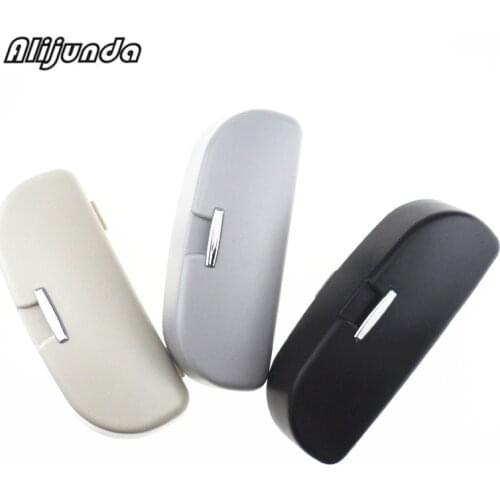 2018 New Car Sun Protection Visor Glasses Box Sunglasses for Ford Focus Fusion Escort Kuga Ecosport Fiesta Falcon EDGE/Explorer