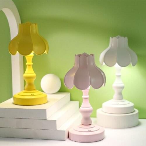 European Lotus Usb Charging Night Light Mediterranean Bedroom Bedside Lamp Led Mini Desk Lamp Living Room Decoration Art Decor