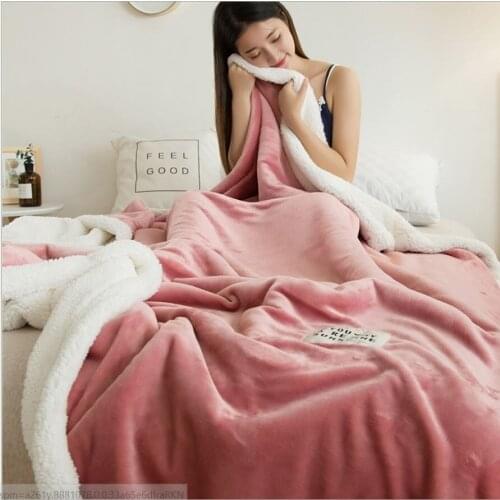 Super Fashion Soft Double-layer Lamb Plush Flannel Blanket Padded Bed Warm In Winter Air-conditioned Blanket King Size Blankets