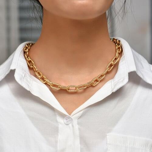 Vintage Geometric Twisted Link Chain Necklace for Women Fashion Gold Metal Chain Chunky Necklace Choker Accessories Jewelry