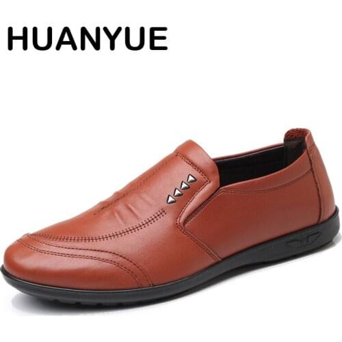 New Men Shoes Breathable Men Casual Shoes Leather Fashion Mens Loafers Flat Driving Shoes Summer High Quality Slip on Moccasins