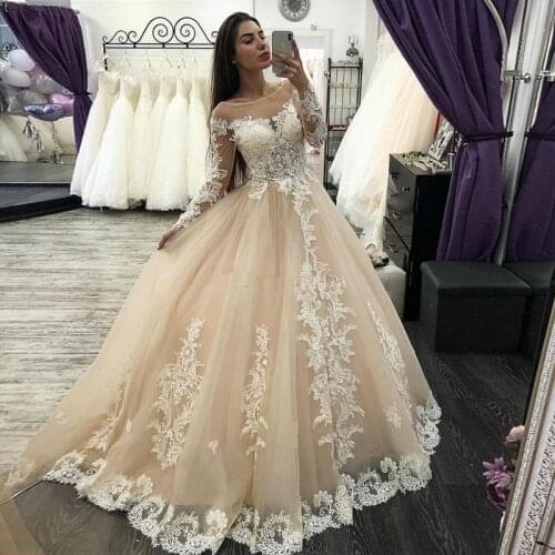 Vintage Gothic Champagne Wedding Dresses Turkey Puffy Ball Gown Appliques Counry Wedding Dress Long Sleeve Lace Bride dress