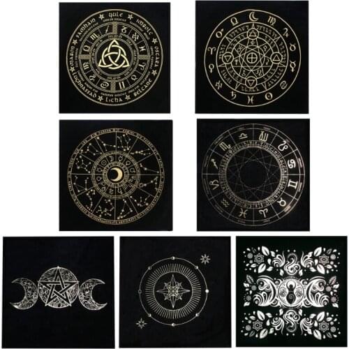 Suede Velvet Tarot Tablecloth Rune Divination Altar Tarot Patch Table Cover For Magicians Daily Board Games Card Pad