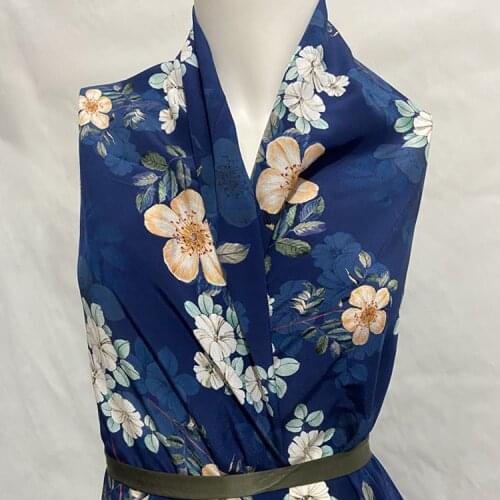 Beautiful floral print women dress natural silk fabric pure silk crepe de fabric,SCDC1334