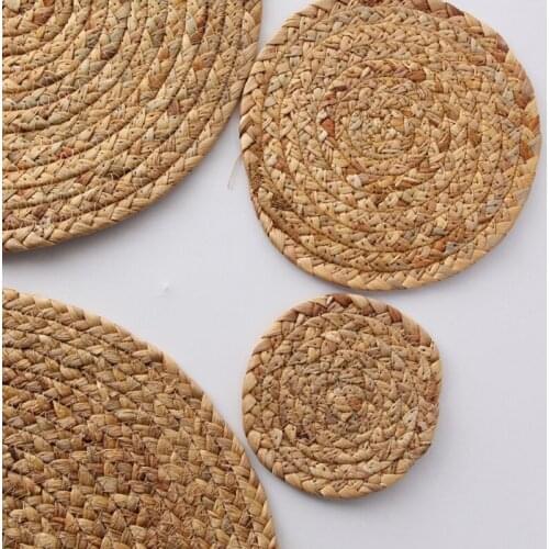 Woven Placemat Round Water Hyacinth Braided Tablemat NonSlip Heat Resistant Mat for Table Coasters Pots Pans Teapots