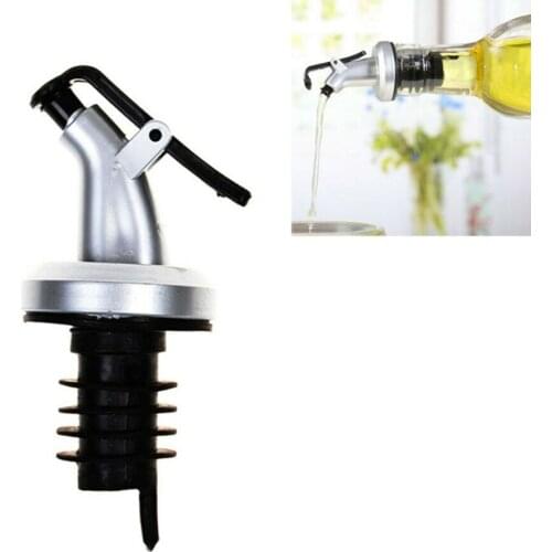 Olive Oil Sprayer Liquor Spirit Pourer Dispenser Flow Wine Bottle Pour Spout Pourers Flip Top Stopper Barware Kitchen Tool