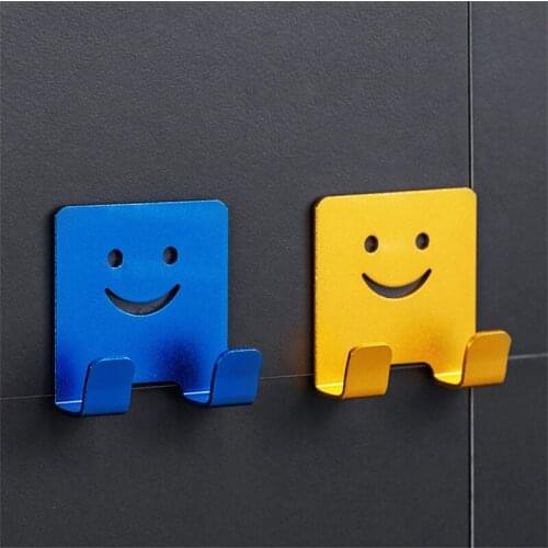 Household Wall Hook Nail-Free Aluminum Alloy Smiley Face Hook Bedroom Kitchen Bathroom Accessories Wall-Mounted Adhesive Hooks