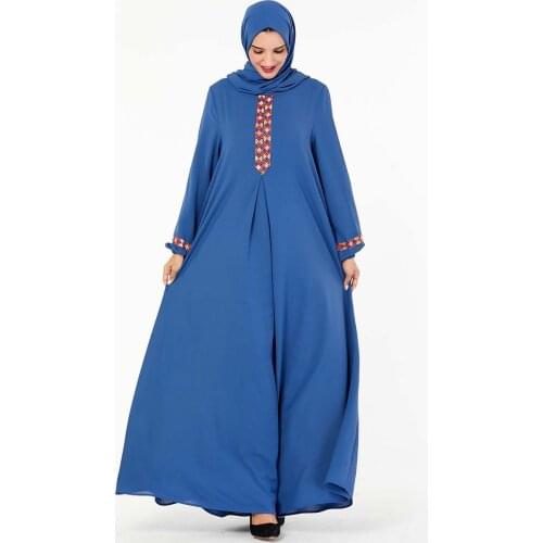 Middle East Abaya Muslim Dress Women Elegant Embroidery Big Swing Turkish Caftan Hijab Dresses Islam Dubai Arab Islamic Clothing