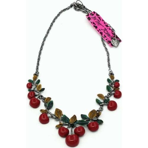 Fashion Chain Red Cherry Resin Pendant Necklace Womens Johnson Necklace Bib Gift