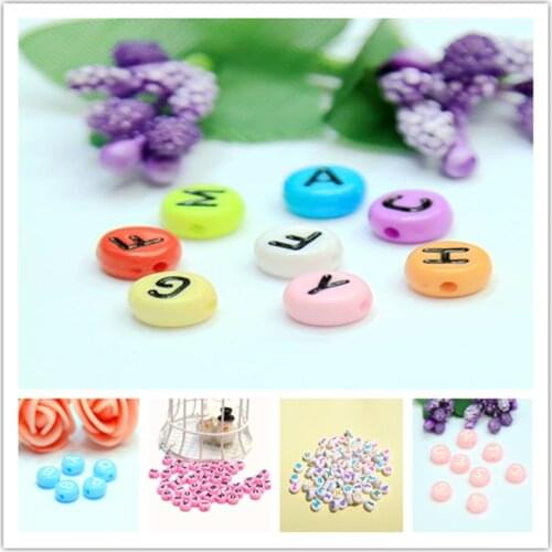 Acrylic Letter Beads 3600pcs/Lot 4*7MM Flat Coin Round Solid Colors Pink Blue Plastic Alphabet English Character Loose Beads A-Z
