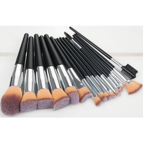16 PCS Makeup Brush High Quality Skin-friendly Eye Shadow Brush Foundation Brush Powder Brush Professional Portable Beauty Tools