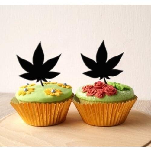 24pcs/lot Fashion Maple leaf Cake Topper black acrylic Maple leaf Cupcake Topper For Wedding / Birthday Party Party Cake Decor