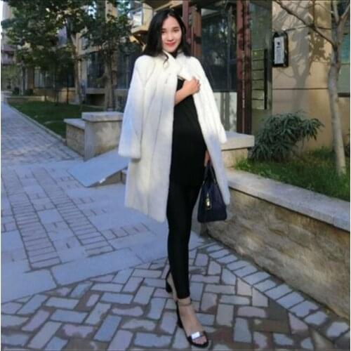 New natural mink fur long section mink coat female models mink jacket snake skin pattern imported velvet crown class