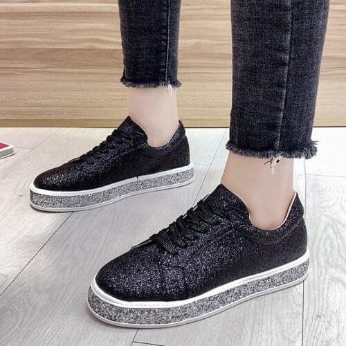 Women Vulcanize Shoes Sneakers Bling Shoes Girl Glitter Sneakers Casual Female Breathable Lace Up Outdoor Sport Shoes tenis muje